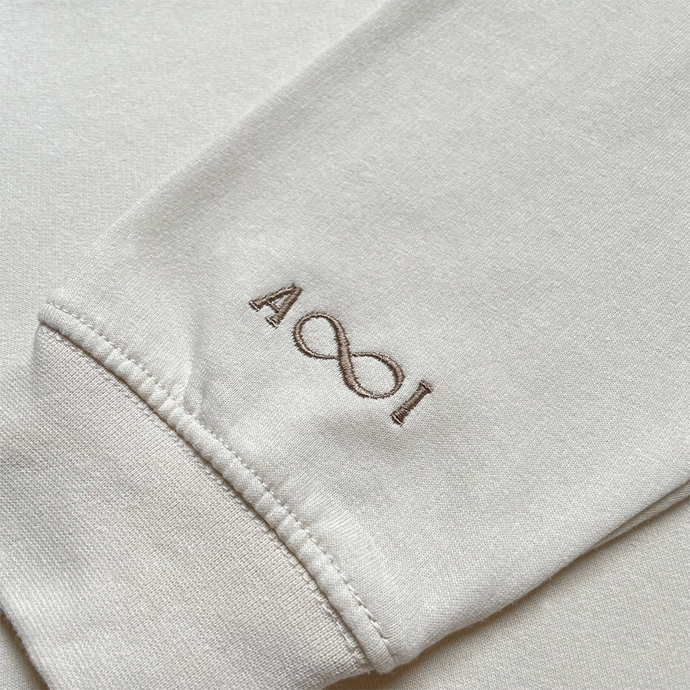 Buchstabe Personalisierter Pullover Pärchen mit Name & Ärmel bestickt